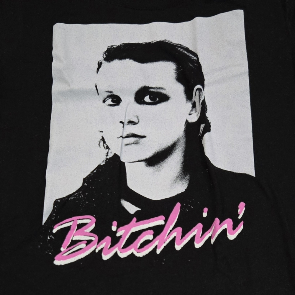 STRANGER THINGS ELEVEN Graphic T- Shirt Netflix - Picture 2 of 5